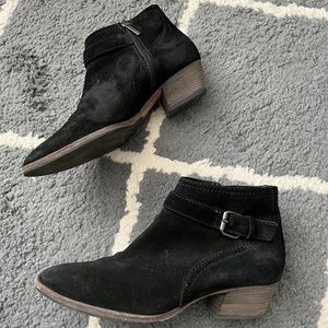 Black Ankle Boots Size 9